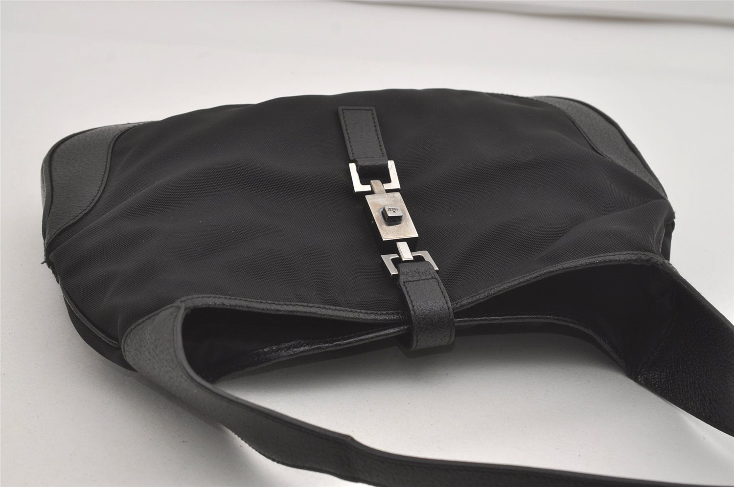 Authentic GUCCI Jackie Shoulder Hand Bag Purse Nylon Leather 0013306 Black 5661I