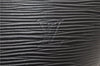 Auth Louis Vuitton Epi Saint Jacques Poignet Long Shoulder Bag Black LV 5667E