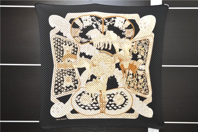 Authentic HERMES Pleats Scarf 