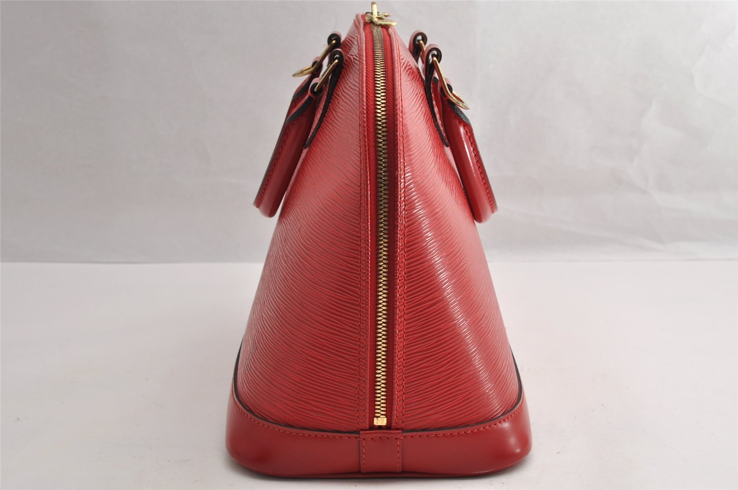 Authentic Louis Vuitton Epi Alma PM Hand Bag Red M52147 LV 5682I
