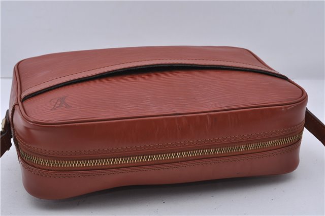 Auth LOUIS VUITTON Epi Trocadero 27 Shoulder Cross Bag Brown M52303 LV 5690C