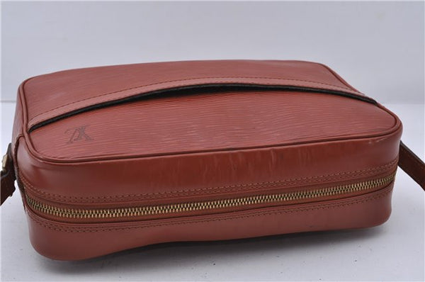 Auth LOUIS VUITTON Epi Trocadero 27 Shoulder Cross Bag Brown M52303 LV 5690C