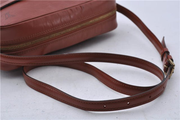 Auth LOUIS VUITTON Epi Trocadero 27 Shoulder Cross Bag Brown M52303 LV 5690C
