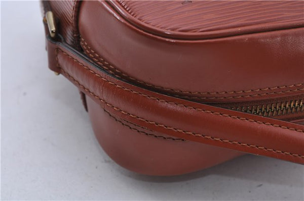 Auth LOUIS VUITTON Epi Trocadero 27 Shoulder Cross Bag Brown M52303 LV 5690C