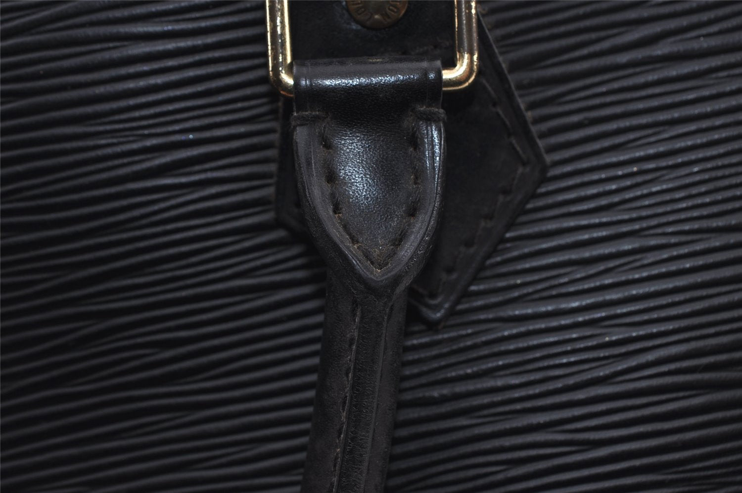 Authentic Louis Vuitton Epi Alma PM Hand Bag Black M40302 LV 5702I