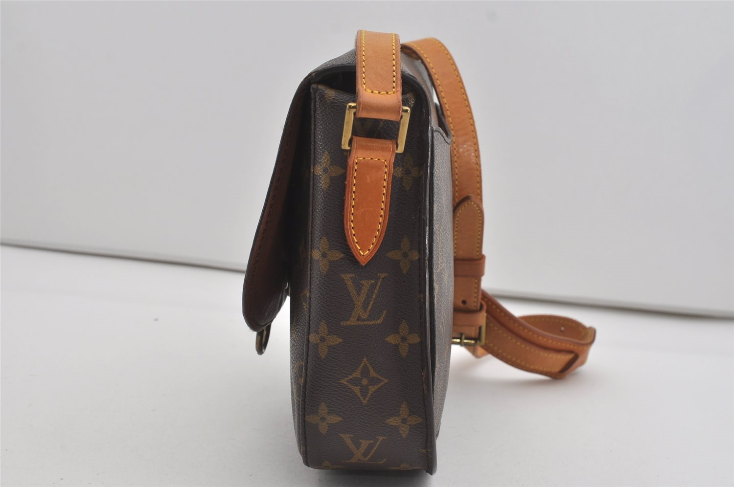 Authentic Louis Vuitton Monogram Saint Cloud GM M51242 Shoulder Cross Bag 5705I