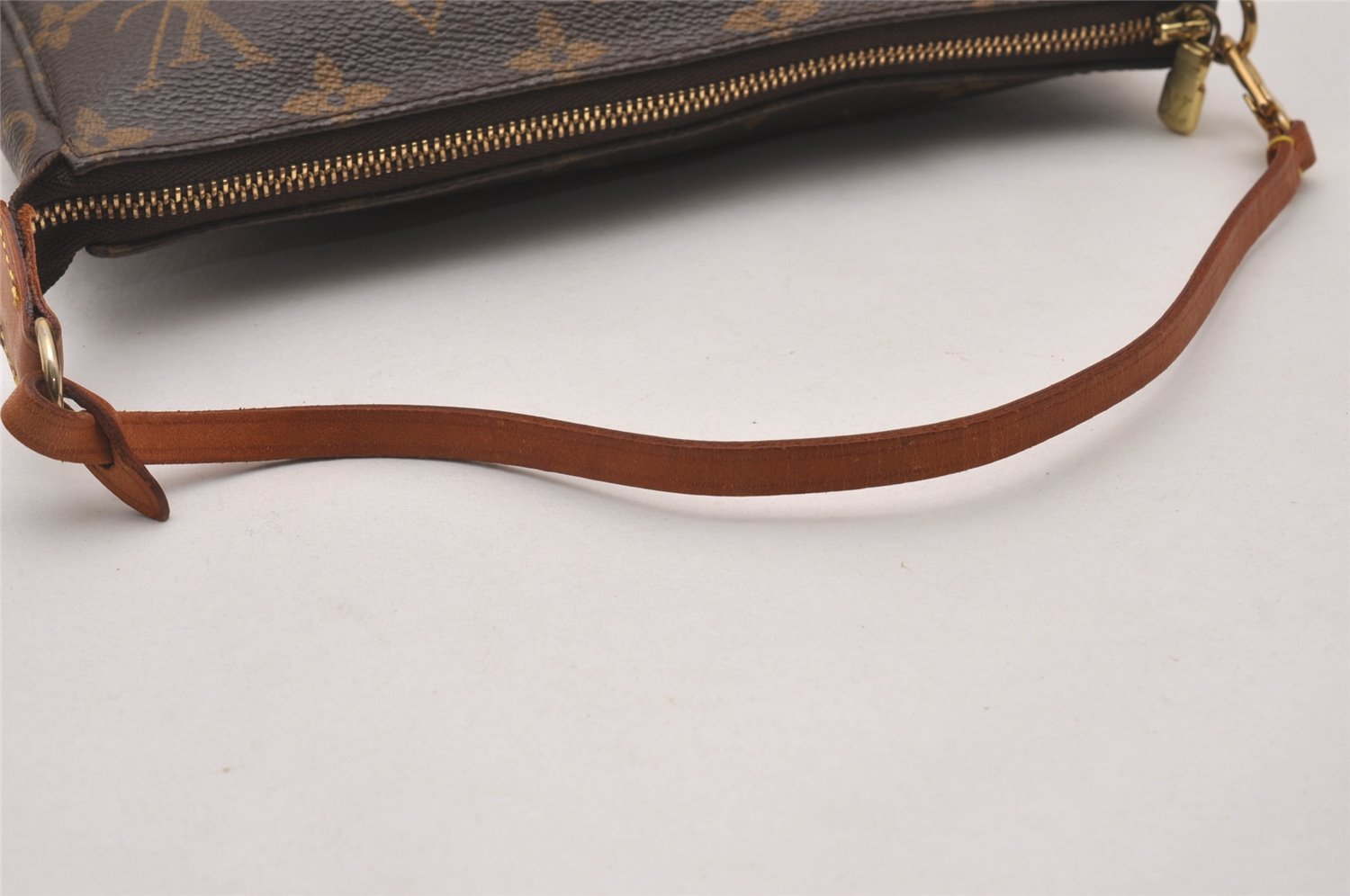 Authentic Louis Vuitton Monogram Pochette Accessoires Pouch M51980 LV 5708I