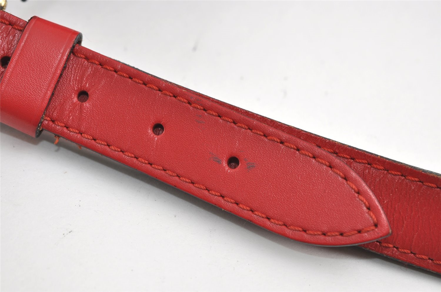 Authentic Louis Vuitton Epi Petit Noe Shoulder Drawstring Bag M44107 Red 5709I