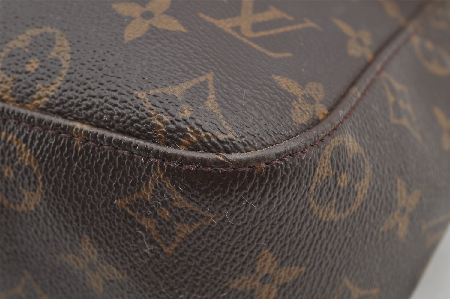 Authentic Louis Vuitton Monogram Looping GM Shoulder Bag M51145 LV Junk 5718I