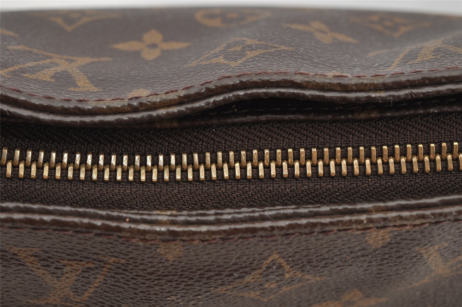 Authentic Louis Vuitton Monogram Looping GM Shoulder Bag M51145 LV Junk 5718I