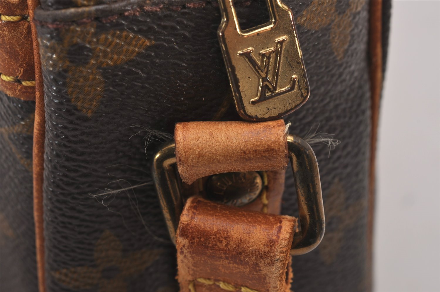 Authentic Louis Vuitton Monogram Senlis Shoulder Cross Body Bag M51222 LV 5720I