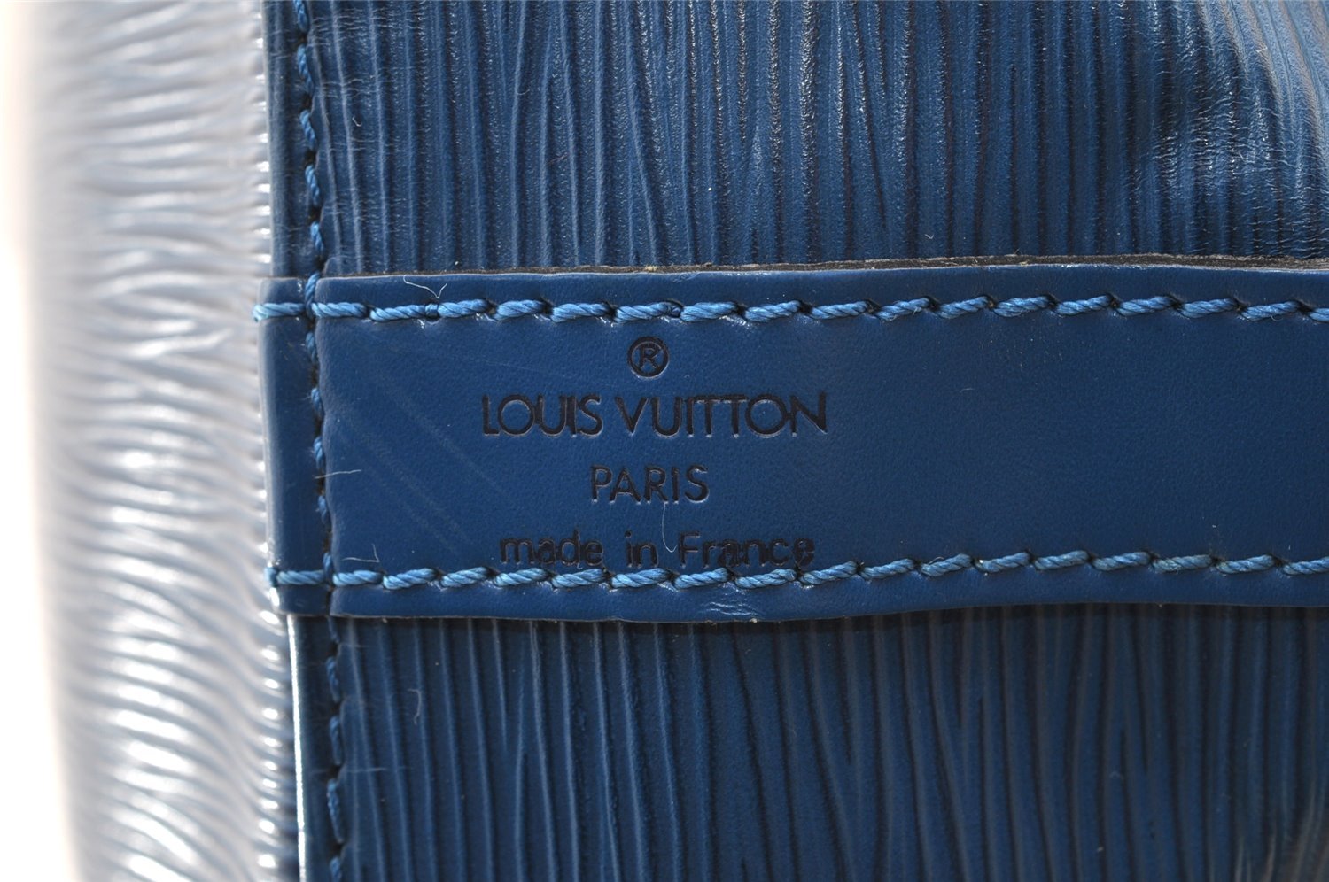 Authentic Louis Vuitton Epi Petit Noe Shoulder Drawstring Bag M44105 Blue 5722I