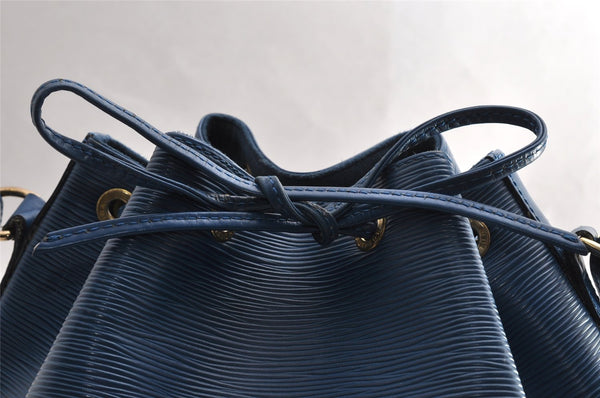 Authentic Louis Vuitton Epi Petit Noe Shoulder Drawstring Bag M44105 Blue 5722I