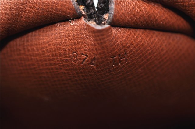 Authentic Louis Vuitton Monogram Papillon 26 Hand Bag Old Model LV 5743D