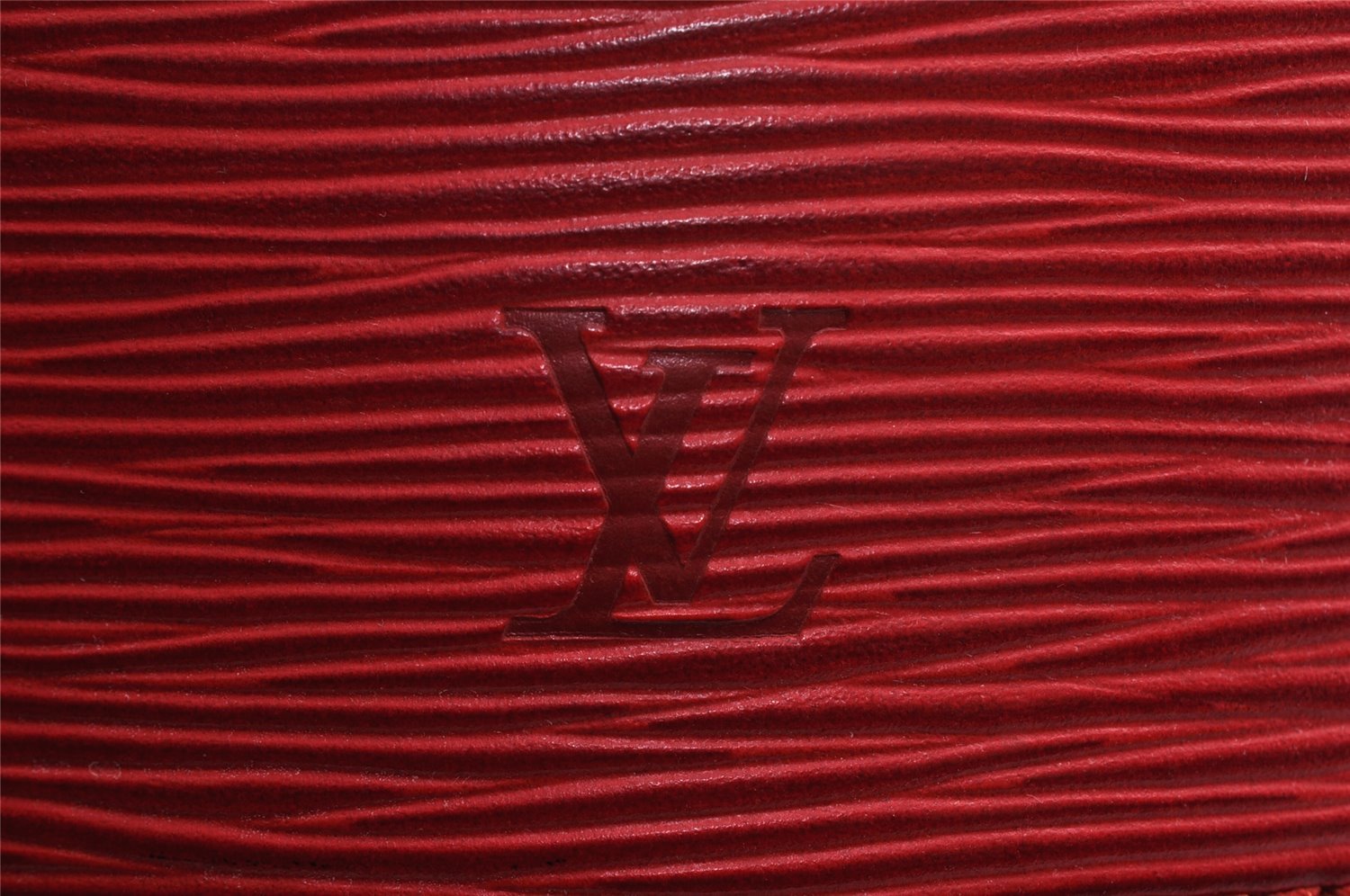 Authentic Louis Vuitton Epi Cannes Red Cosmetic Hand Bag Purse M48037 LV 5744I