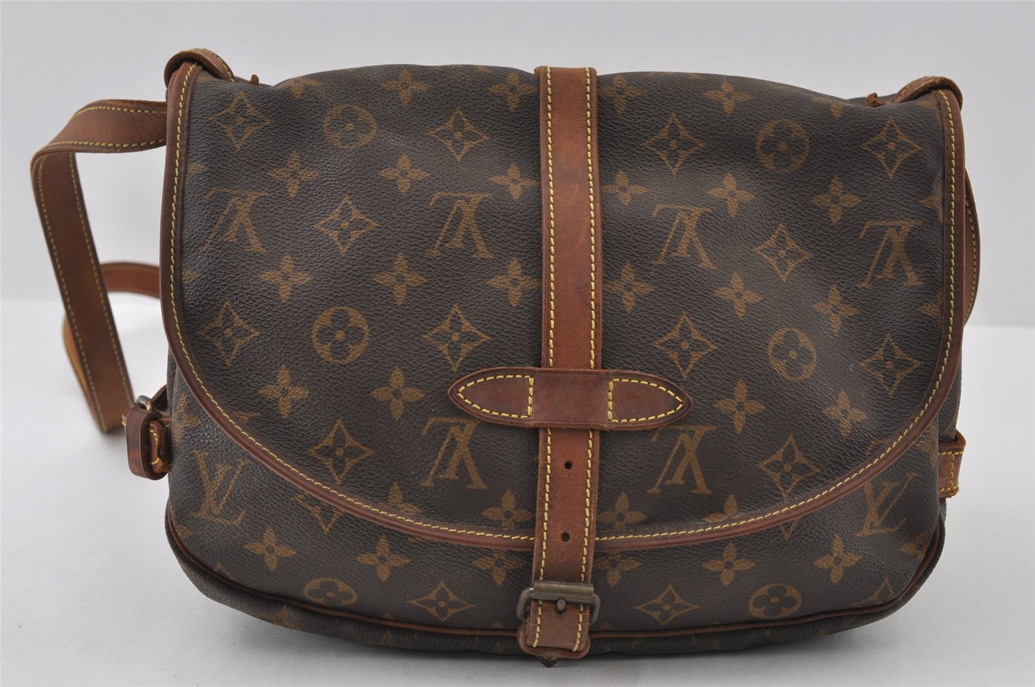 Authentic Louis Vuitton Monogram Saumur 30 Shoulder Cross Bag M42256 LV 5747I