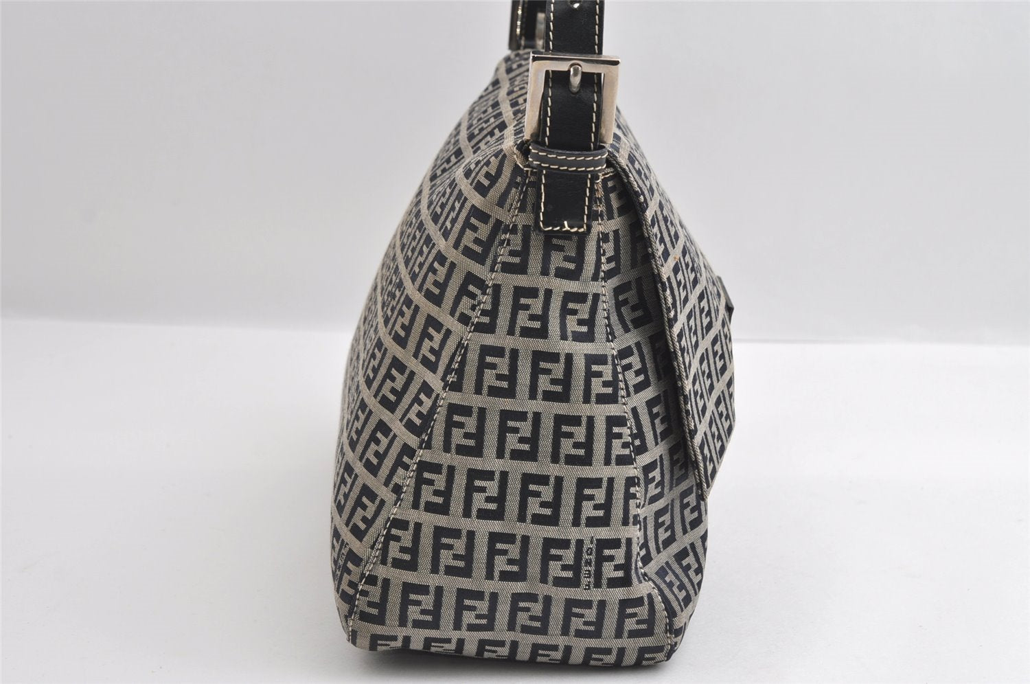 Authentic FENDI Zucchino Mamma Baguette Shoulder Bag Canvas Leather Navy 5755I