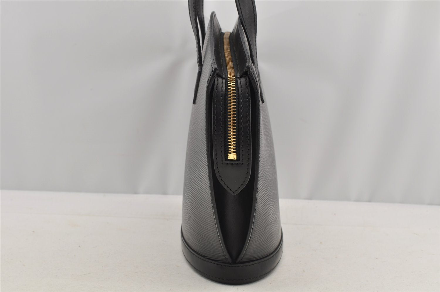 Authentic Louis Vuitton Epi Saint Jacques Hand Bag Black M52272 LV 5759I