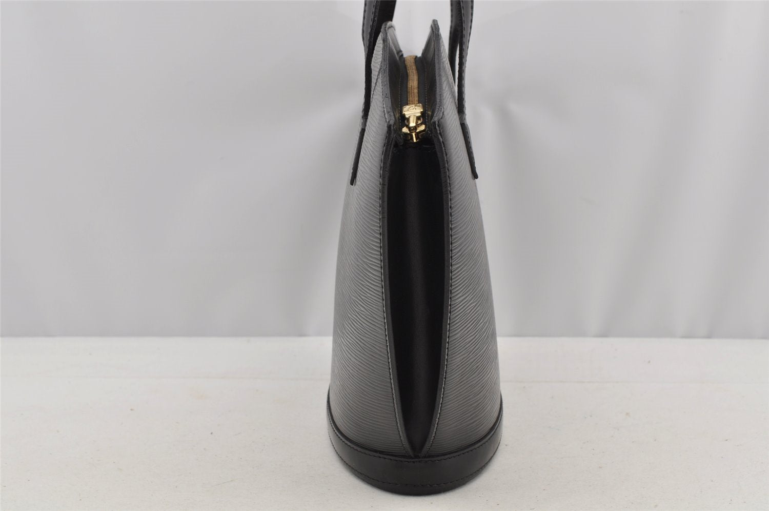 Authentic Louis Vuitton Epi Saint Jacques Hand Bag Black M52272 LV 5759I