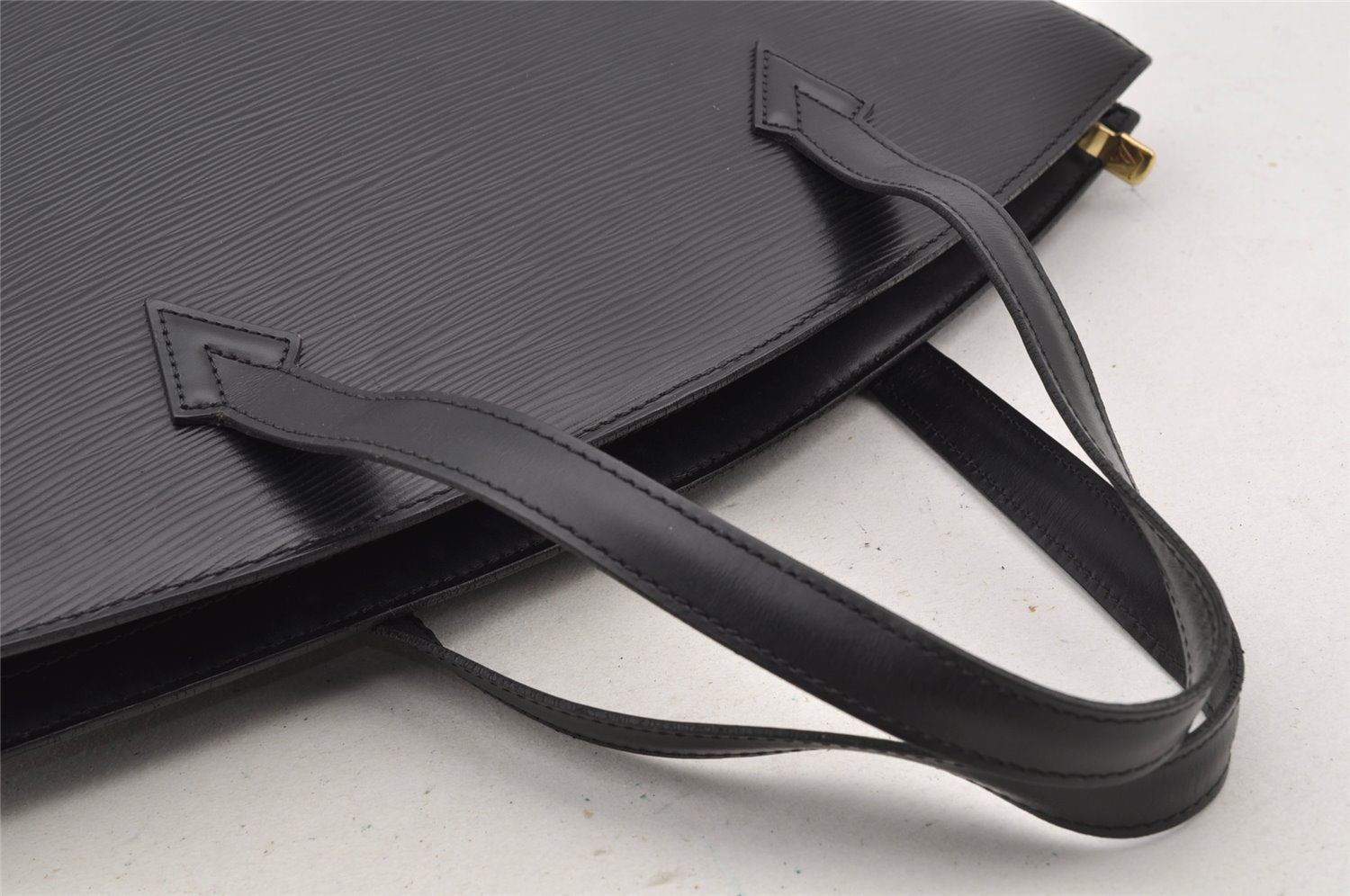 Authentic Louis Vuitton Epi Saint Jacques Hand Bag Black M52272 LV 5759I