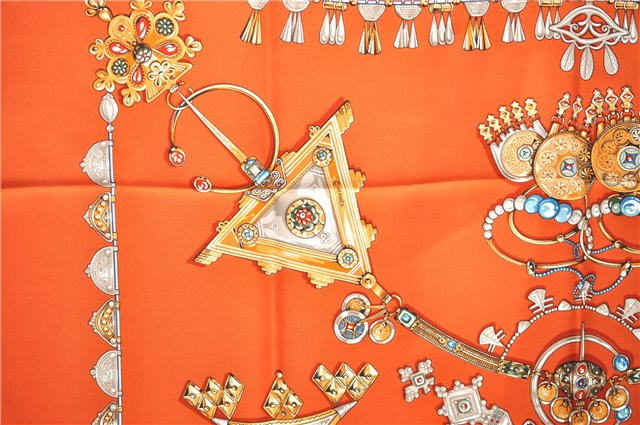 Authentic HERMES Carre 90 Scarf 