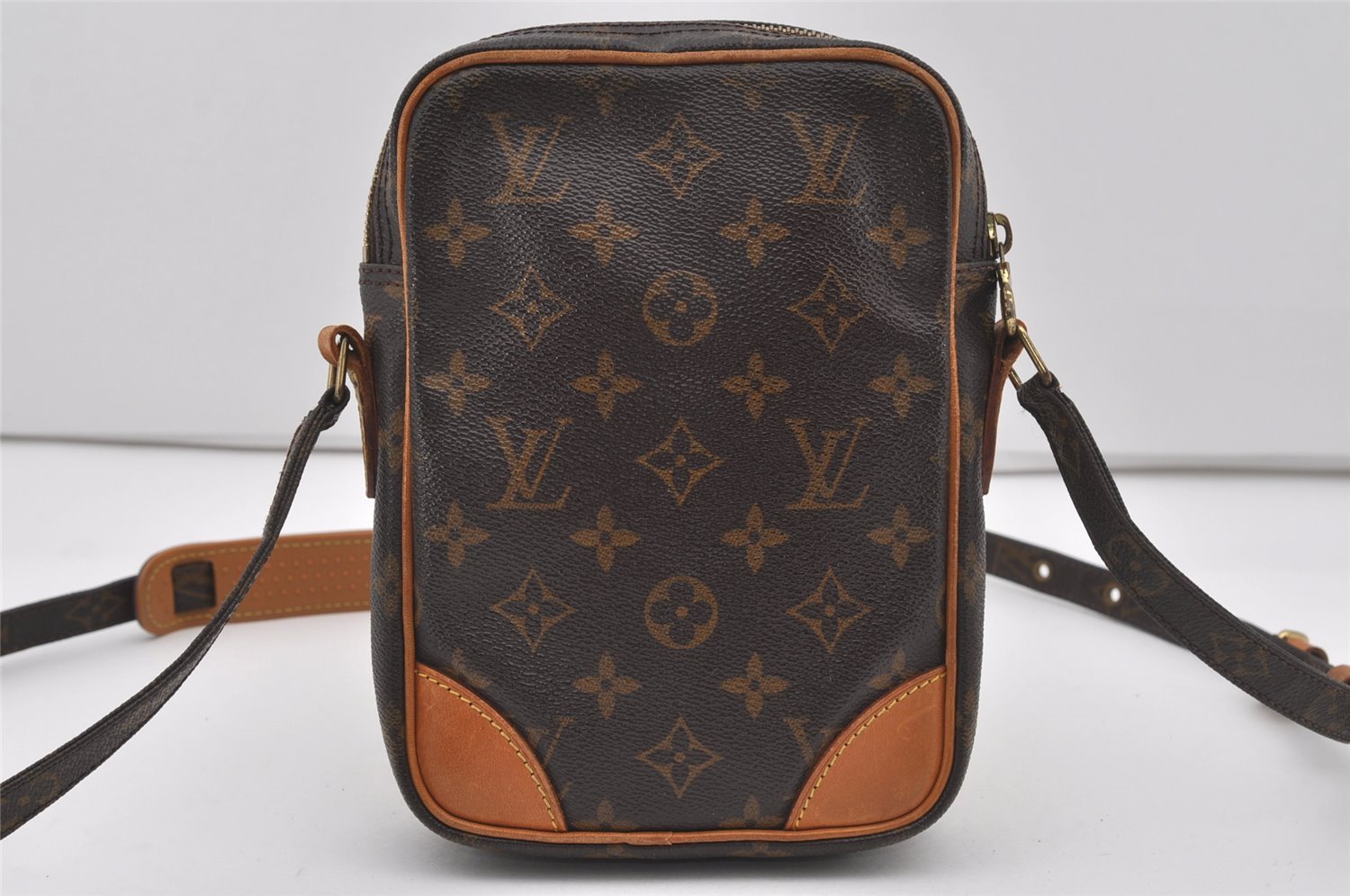 Authentic Louis Vuitton Monogram Danube Shoulder Cross Body Bag M45266 LV 5776I