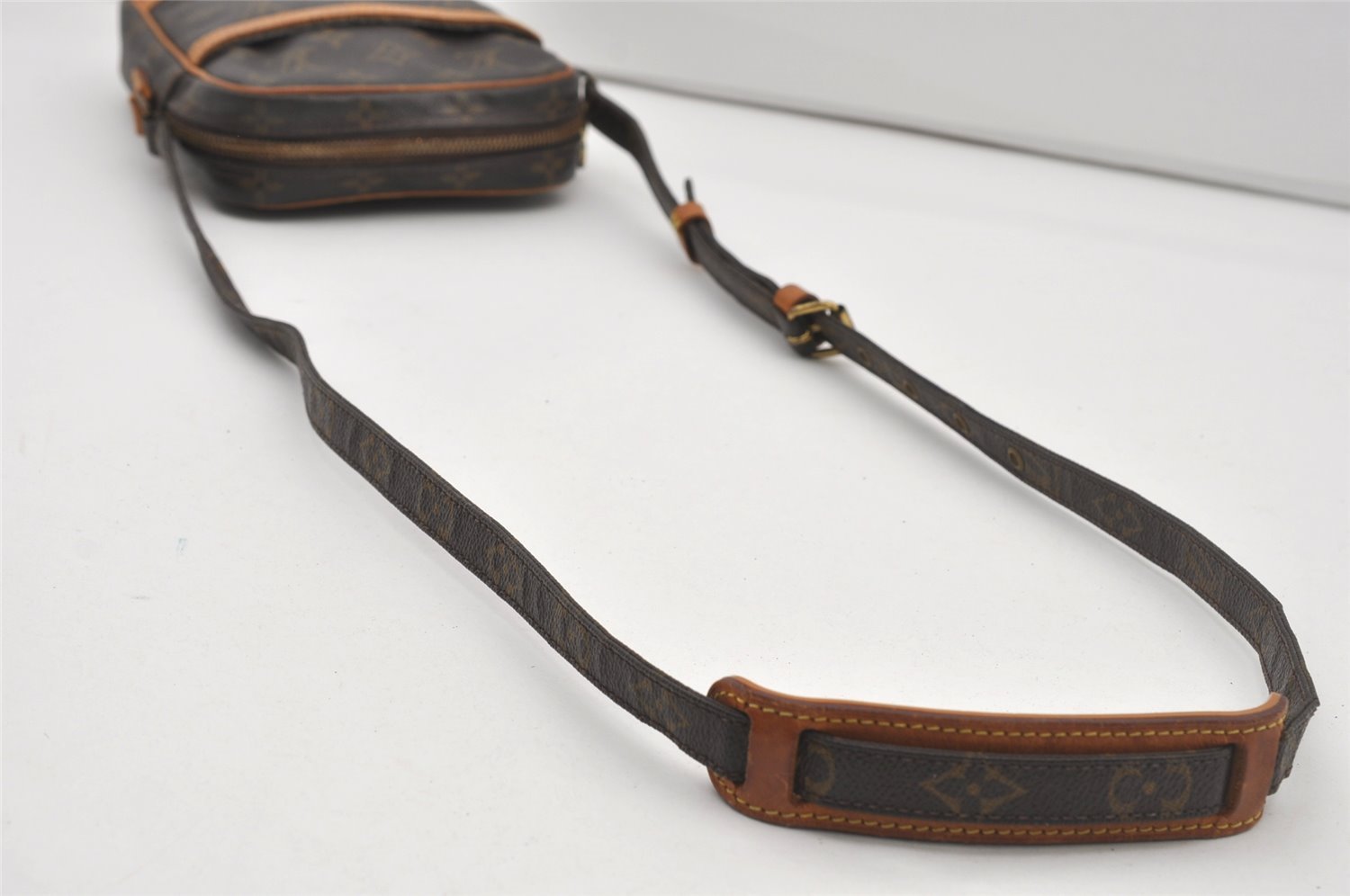 Authentic Louis Vuitton Monogram Danube Shoulder Cross Body Bag M45266 LV 5776I