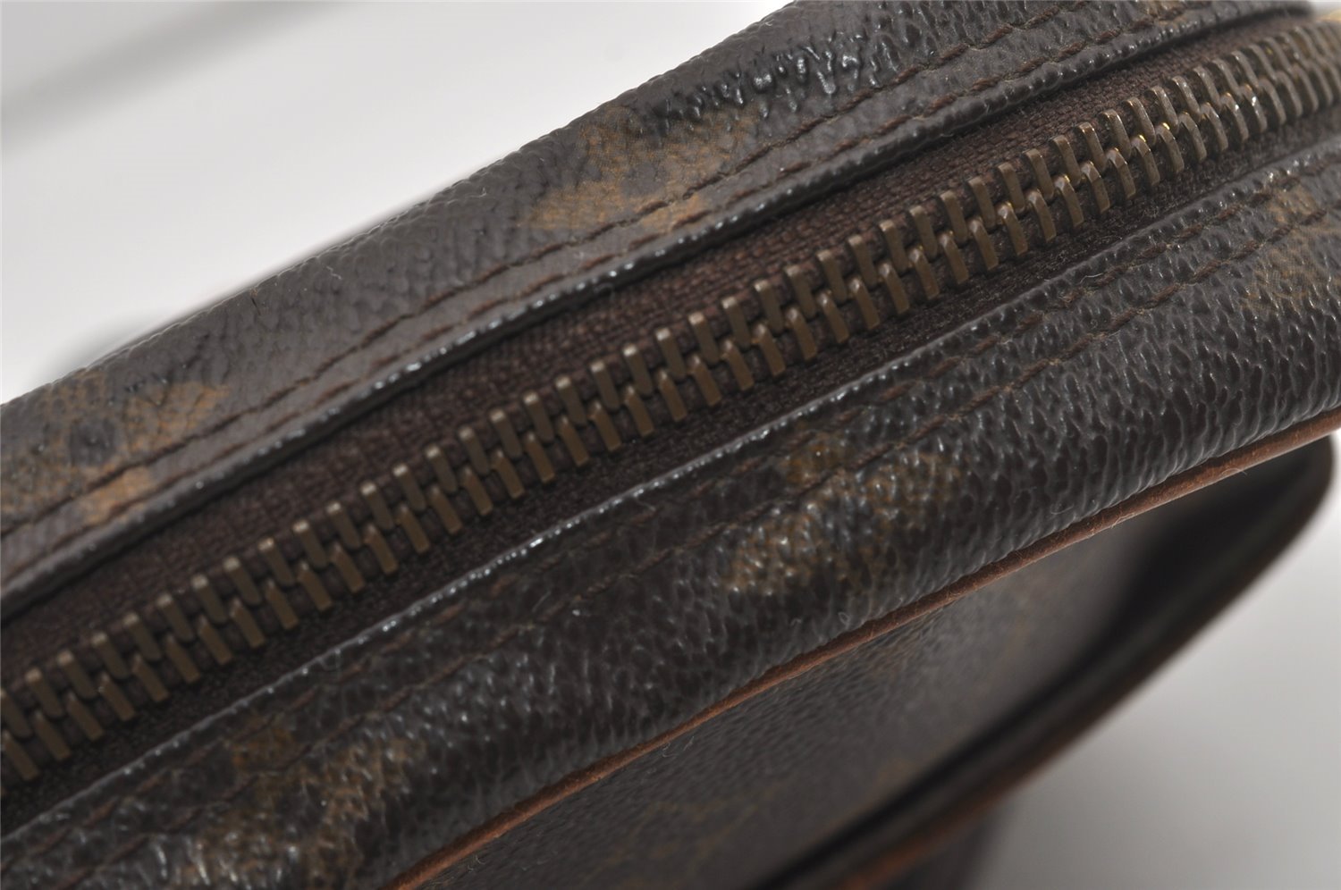 Authentic Louis Vuitton Monogram Danube Shoulder Cross Body Bag M45266 LV 5778I