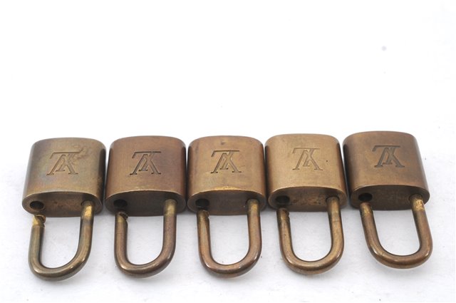 Authentic LOUIS VUITTON Padlock Gold 10Set LV 5779C