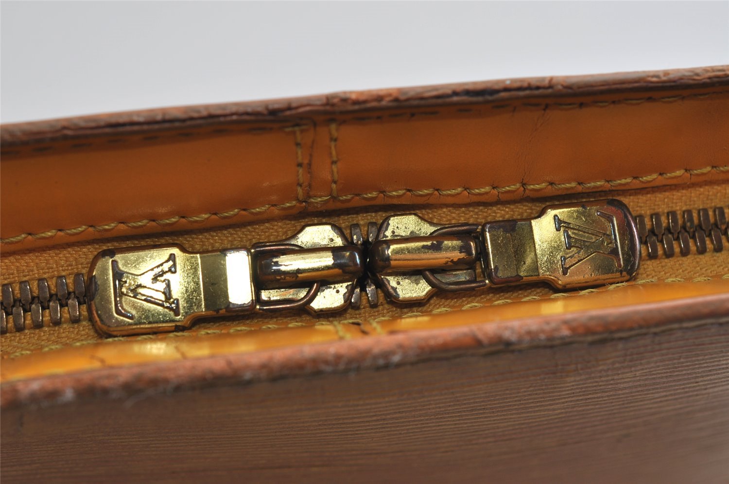 Authentic Louis Vuitton Epi Lussac Shoulder Tote Bag Yellow M52289 LV 5779I