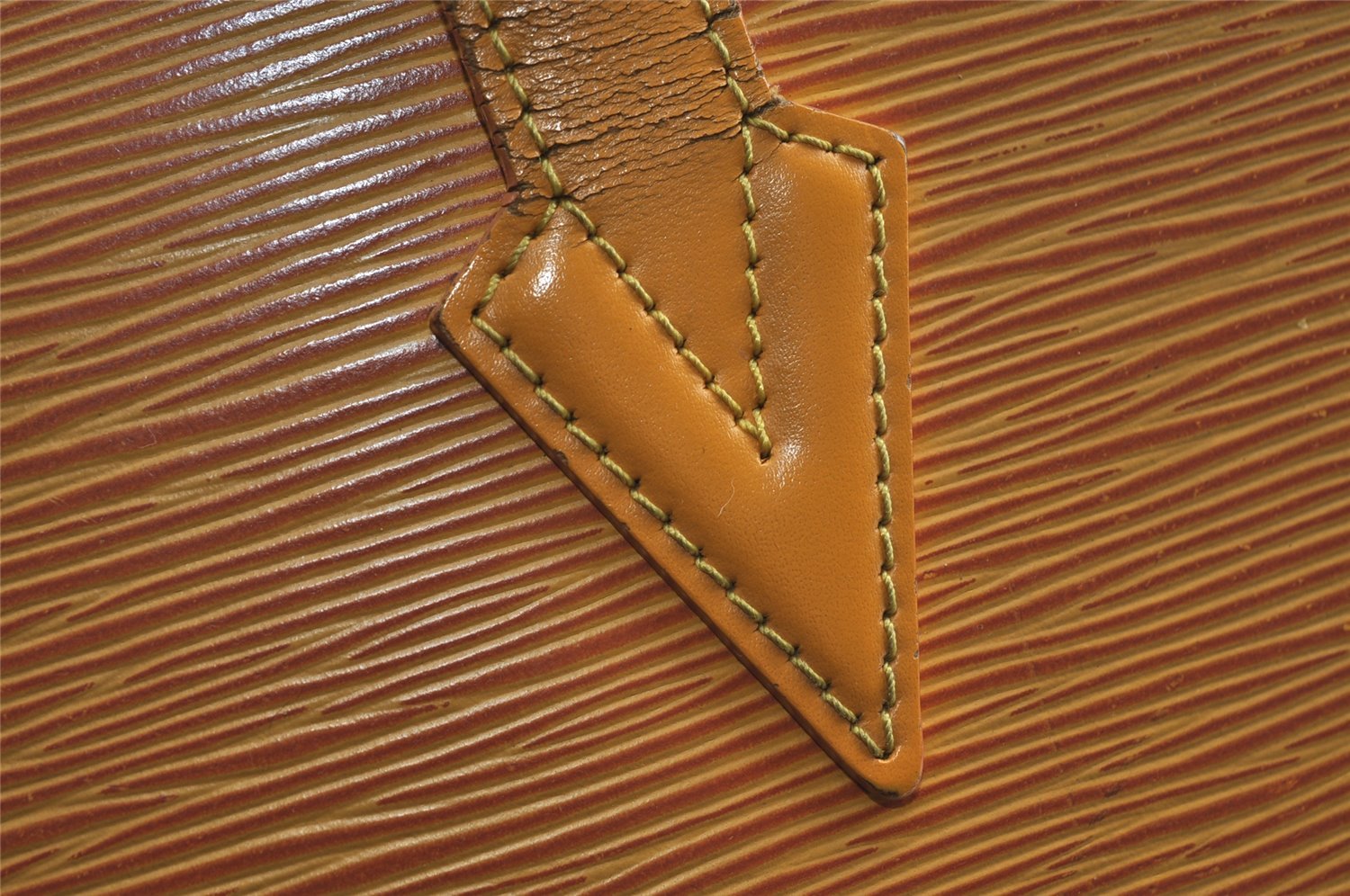 Authentic Louis Vuitton Epi Lussac Shoulder Tote Bag Yellow M52289 LV 5779I