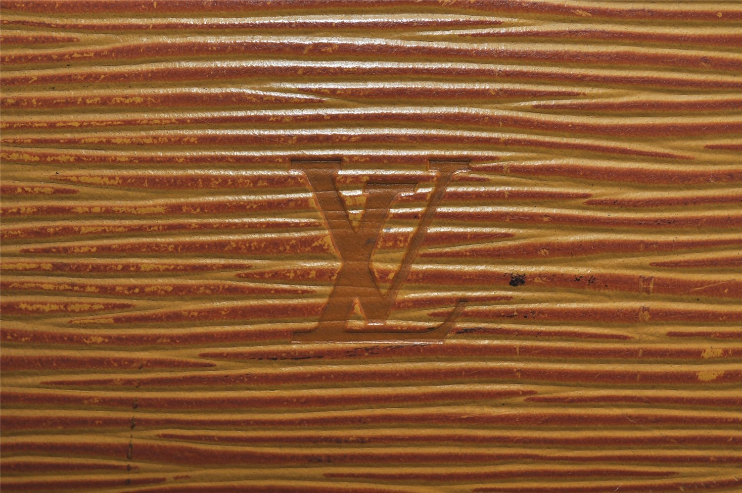 Authentic Louis Vuitton Epi Lussac Shoulder Tote Bag Yellow M52289 LV 5779I