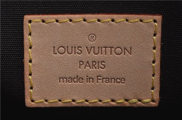 Auth Louis Vuitton Vernis Rose Wood Avenue Shoulder Bag Wine Red M93510 LV 5785E