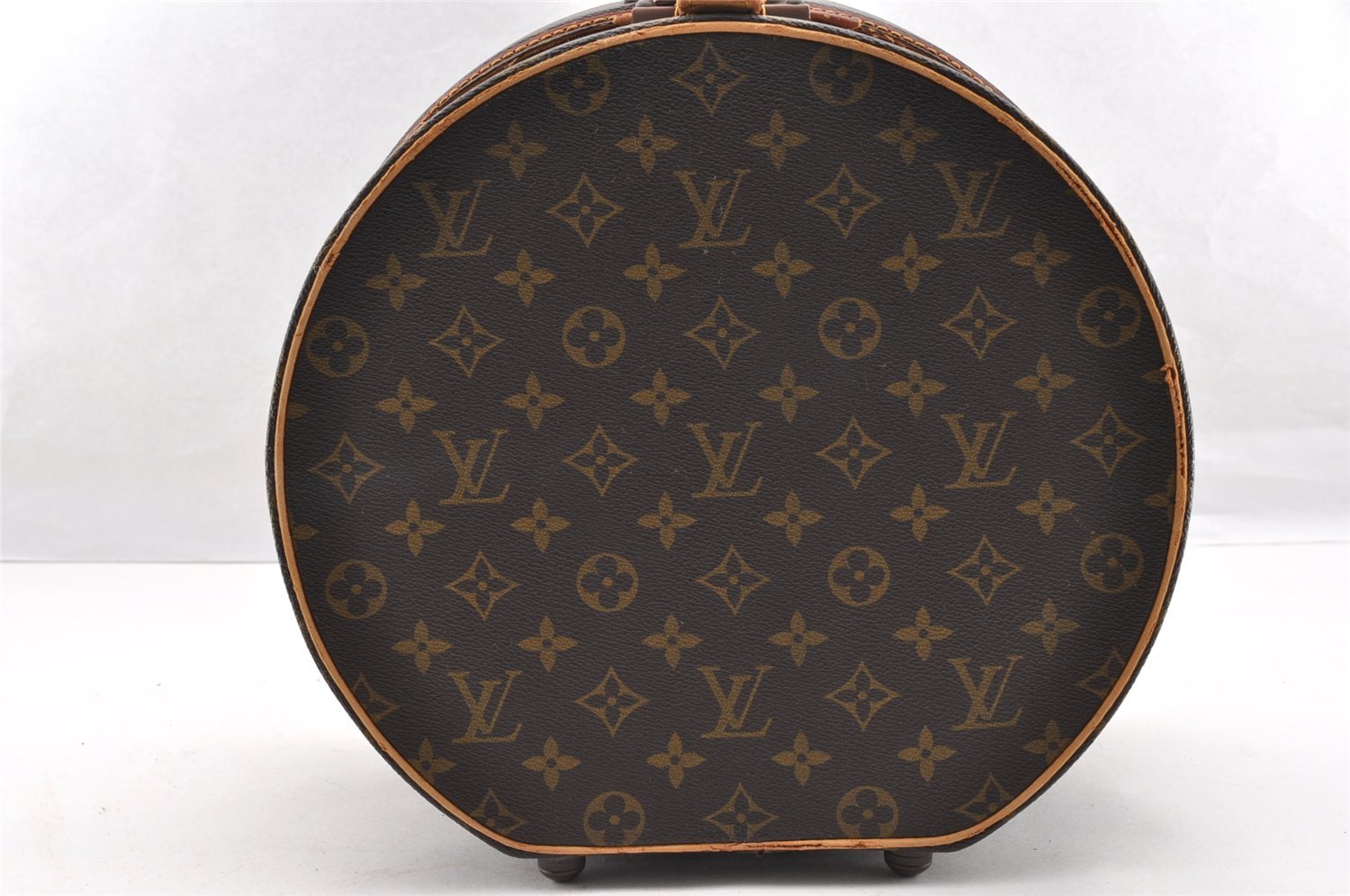 Authentic Louis Vuitton Monogram Boite Chapeaux 30 Hat Box M23626 LV 5786I