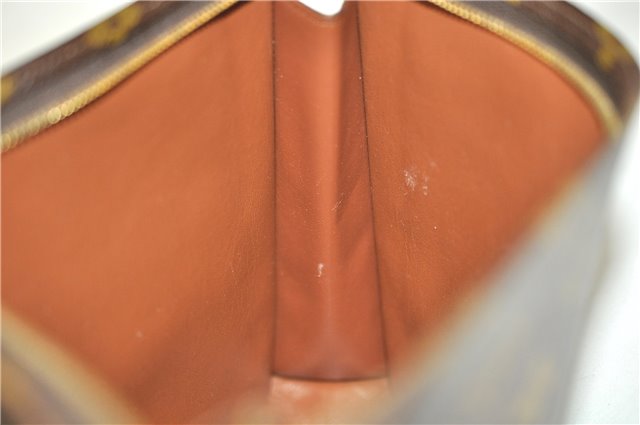 Auth Louis Vuitton Monogram Poche Toilette 26 Cosmetics Pouch Old Model 5796E