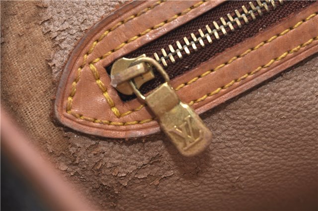 Authentic LOUIS VUITTON Monogram Bucket GM Shoulder Bag Purse M42236 LV 5798C