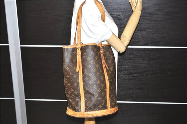 Authentic LOUIS VUITTON Monogram Bucket GM Shoulder Bag Purse M42236 LV 5798C