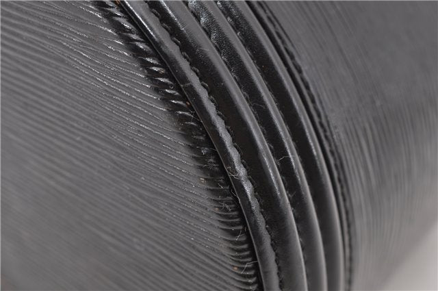 Authentic LOUIS VUITTON Epi Cannes Cosmetic Hand Bag Black M48032 LV 5806C