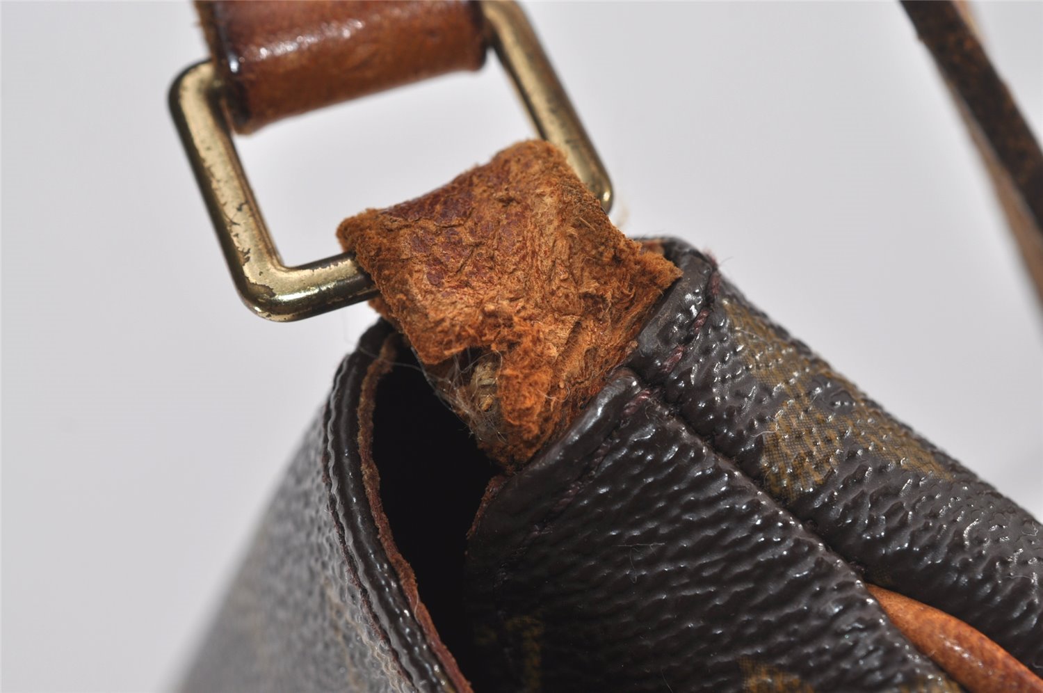 Authentic Louis Vuitton Monogram Musette Salsa Shoulder Bag Purse LV 5807I