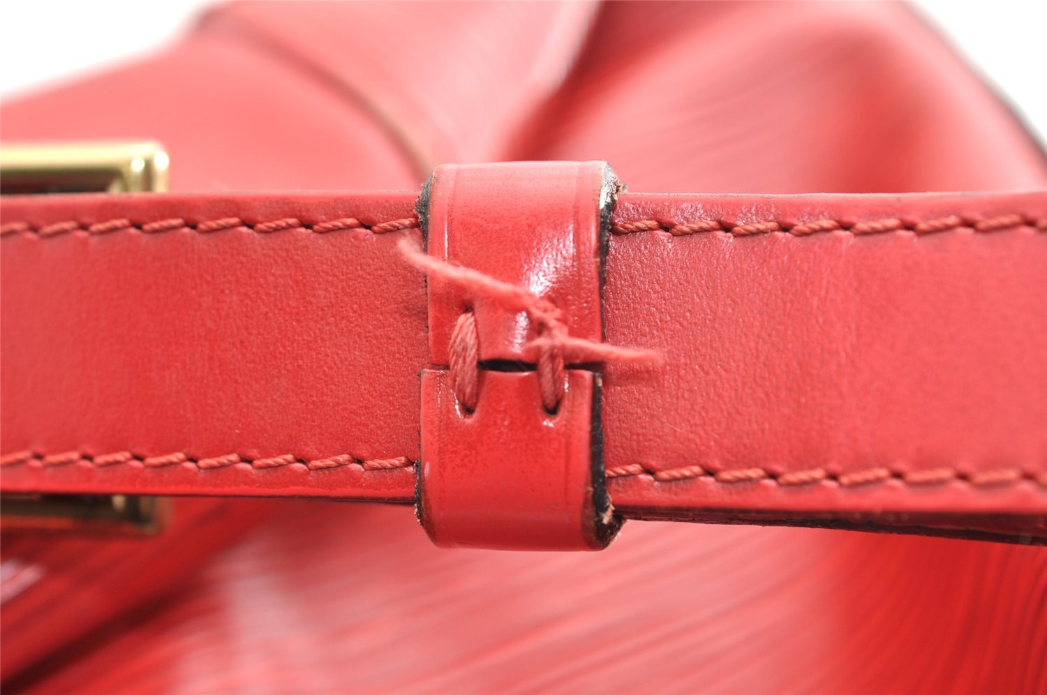 Authentic Louis Vuitton Epi Petit Noe Shoulder Drawstring Bag M44107 Red 5809I