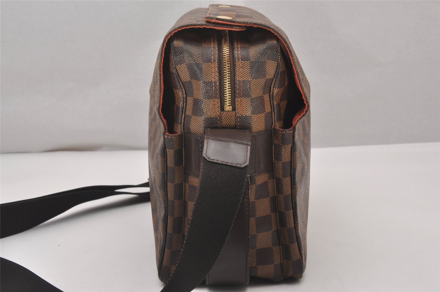 Authentic Louis Vuitton Damier Naviglio Shoulder Cross Body Bag N45255 LV 5812I