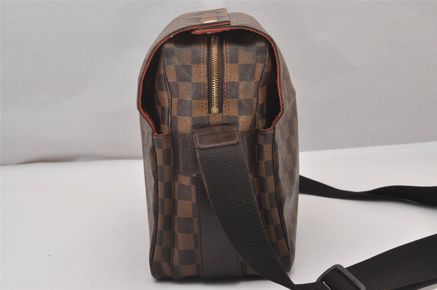 Authentic Louis Vuitton Damier Naviglio Shoulder Cross Body Bag N45255 LV 5812I