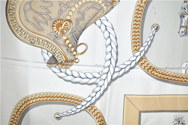 Authentic HERMES Carre 90 Scarf 