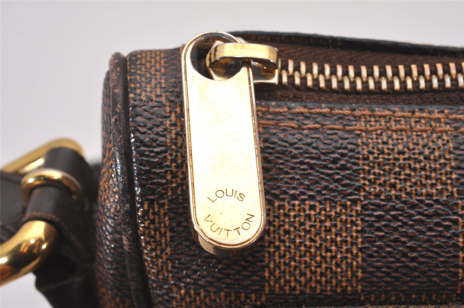 Authentic Louis Vuitton Damier Ravello GM Shoulder Cross Bag N60006 LV 5815I