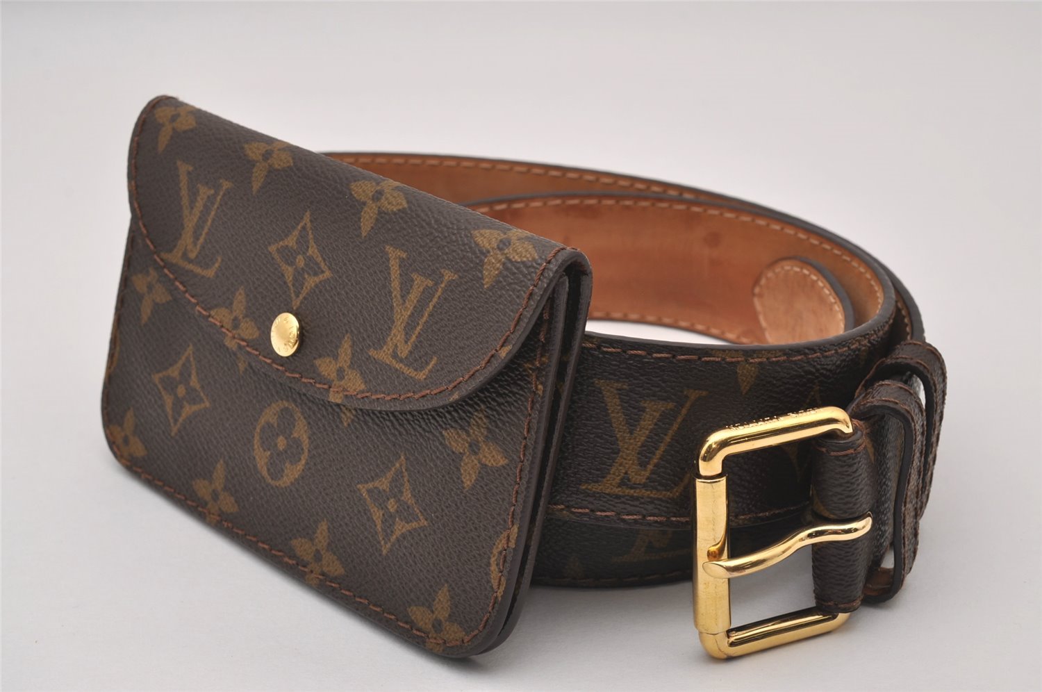 Authentic Louis Vuitton Monogram Ceinture Pochette Belt Waist Bag M6933U 5817I