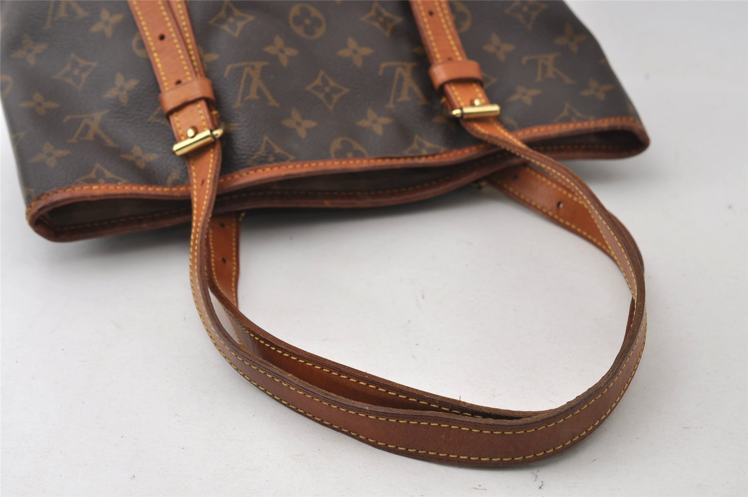 Authentic Louis Vuitton Monogram Bucket GM Shoulder Tote Bag M42236 Junk 5819I