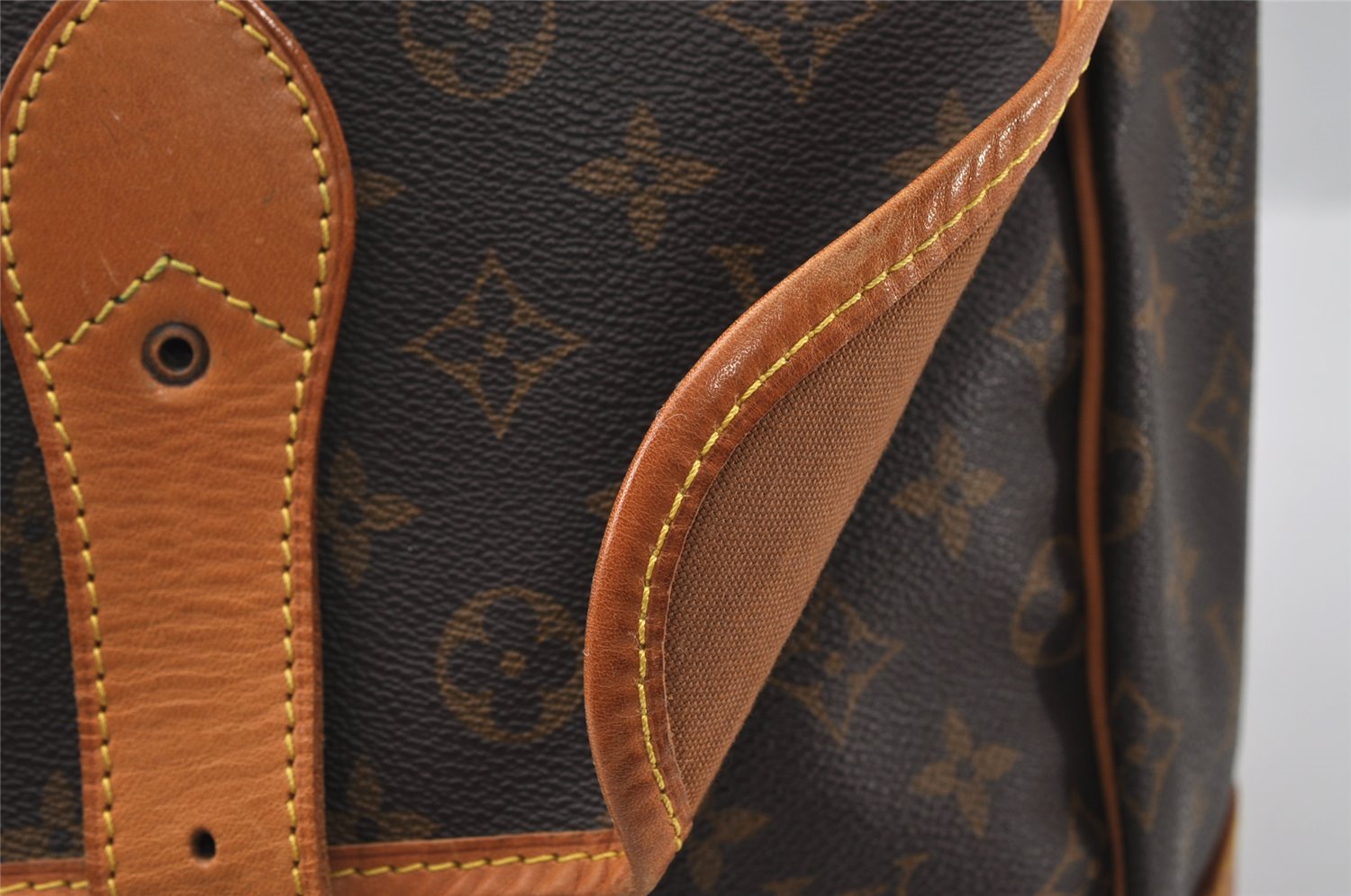 Auth Louis Vuitton Monogram Sac Chasse 2Way Shoulder Boston Bag M41140 LV 5823I