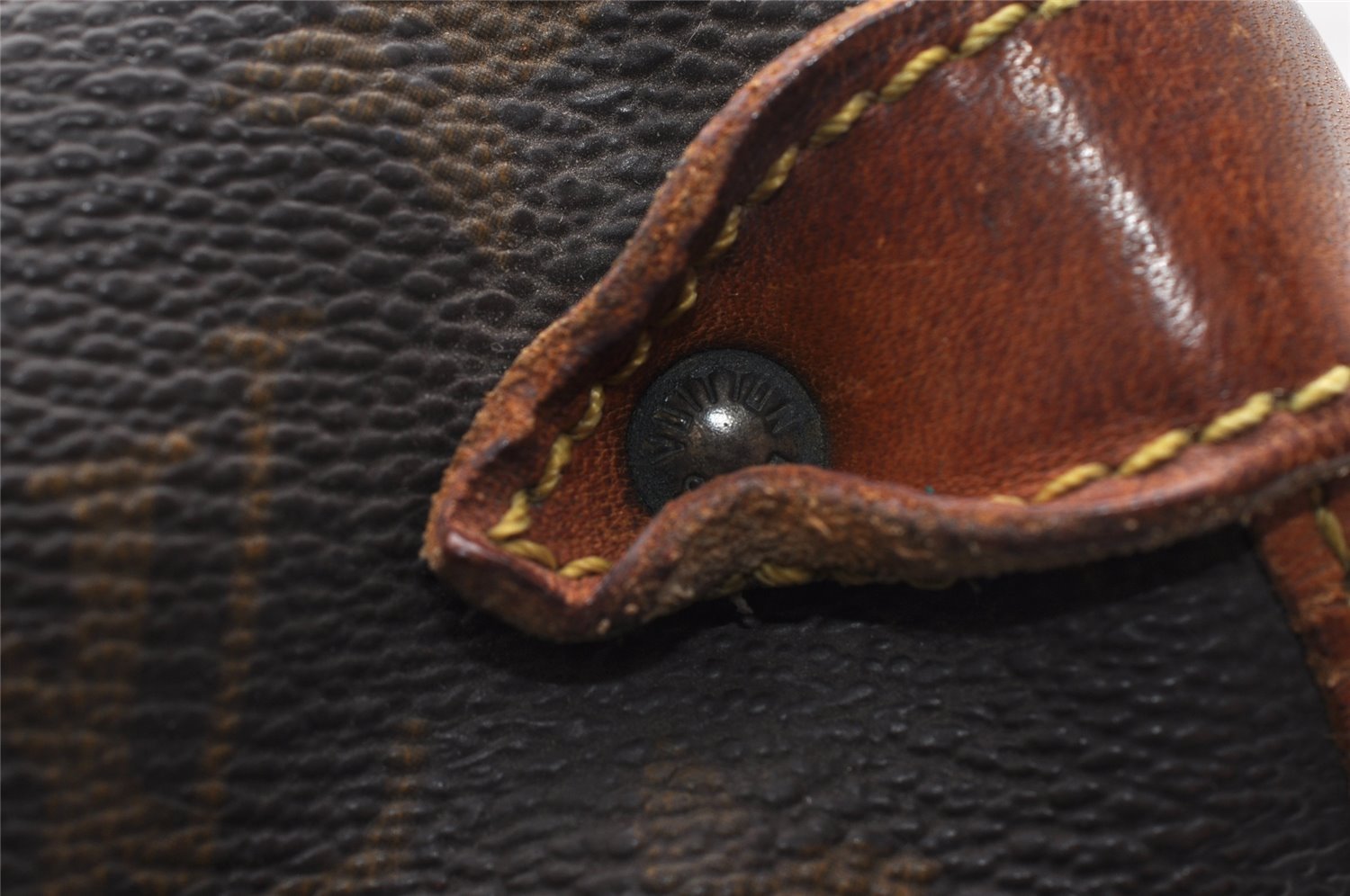 Authentic Louis Vuitton Monogram Saumur 35 Shoulder Cross Bag M42254 LV 5832I