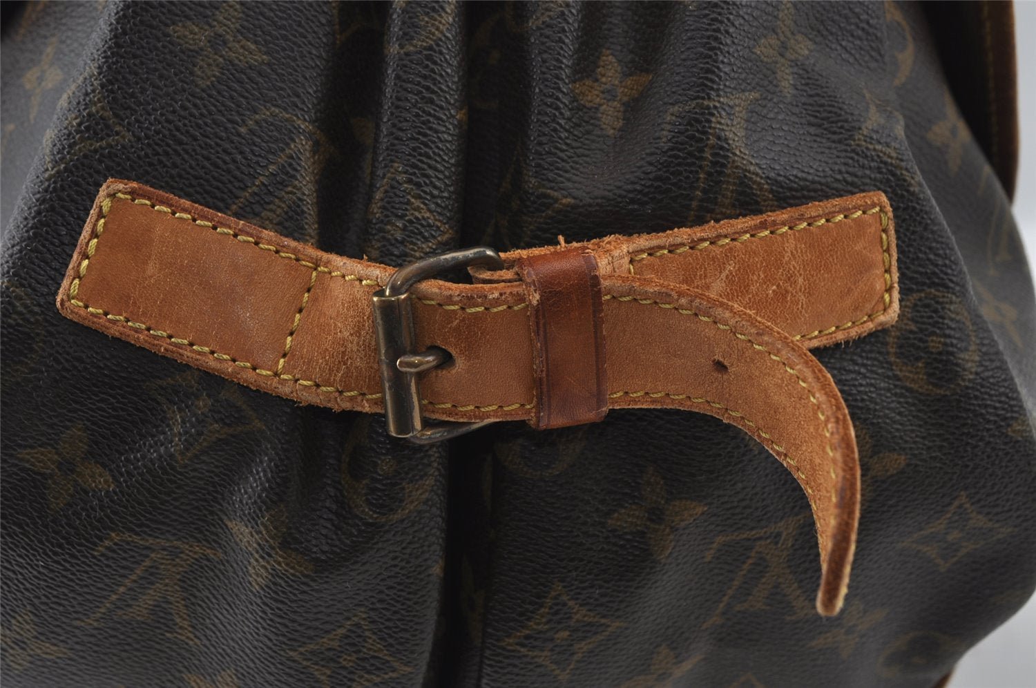 Authentic Louis Vuitton Monogram Saumur 43 Shoulder Cross Bag M42252 Junk 5833I