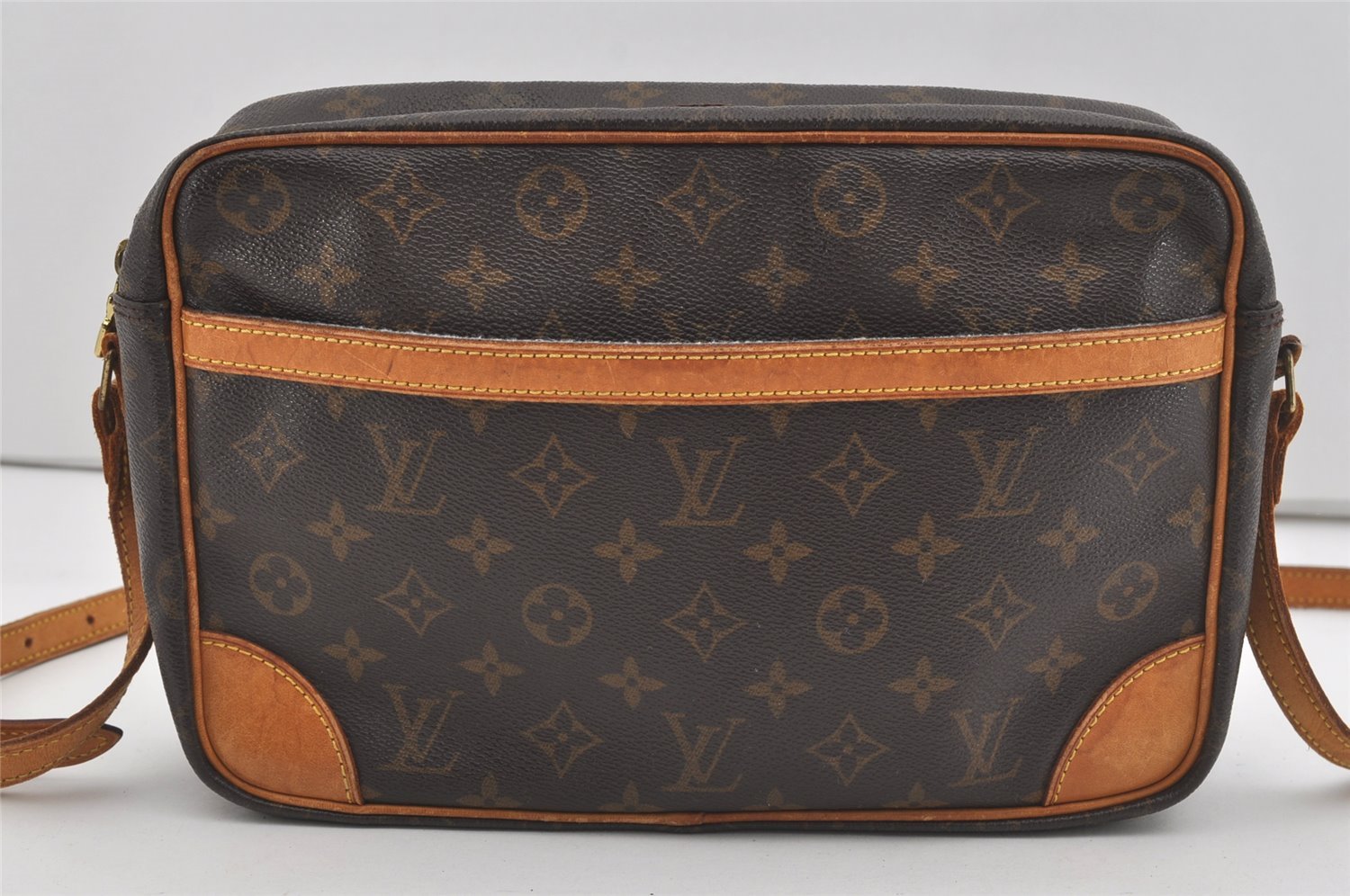 Authentic Louis Vuitton Monogram Trocadero 30 Shoulder Cross Bag M51272 LV 5848I